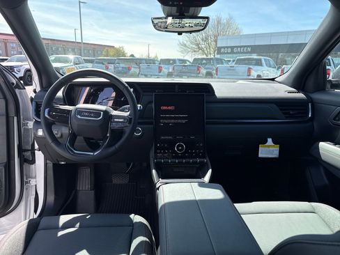 New 2026 GMC Terrain AT4 w/ Convenience Package III AWD/4WD image 19