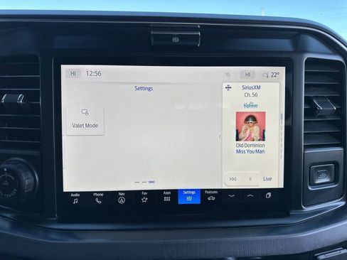 Certified 2025 Ford F250 Platinum image 38