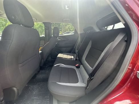 Used 2024 Chevrolet TrailBlazer LT w/ Convenience Package AWD/4WD image 27