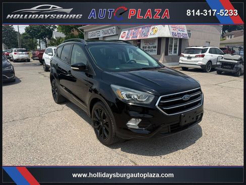 Used 2017 Ford Escape Titanium AWD/4WD image 1