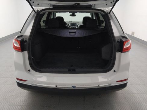 Used 2021 Chevrolet Equinox LT FWD image 29