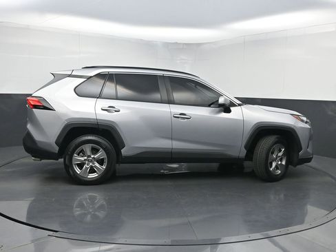 Used 2022 Toyota RAV4 XLE w/ Convenience Package image 42