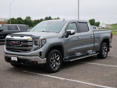 Used 2024 GMC Sierra 1500 SLT w/ SLT Premium Plus Package AWD/4WD image 5