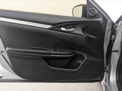 Used 2020 Honda Civic Sport image 13