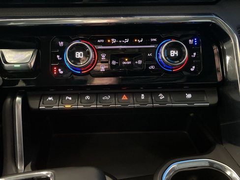 Certified 2024 GMC Sierra 1500 Denali image 7