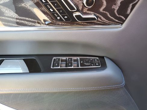 New 2026 Cadillac Escalade IQL Luxury AWD/4WD image 30