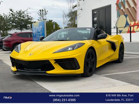 Used 2022 Chevrolet Corvette Stingray Preferred Conv w/ Battery Protection Package RWD image 15