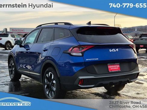 Used 2023 Kia Sportage X-Line w/ X-Line Premium Package image 5