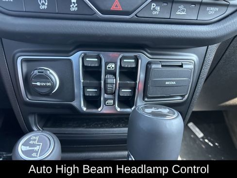 New 2025 Jeep Wrangler Sahara image 27