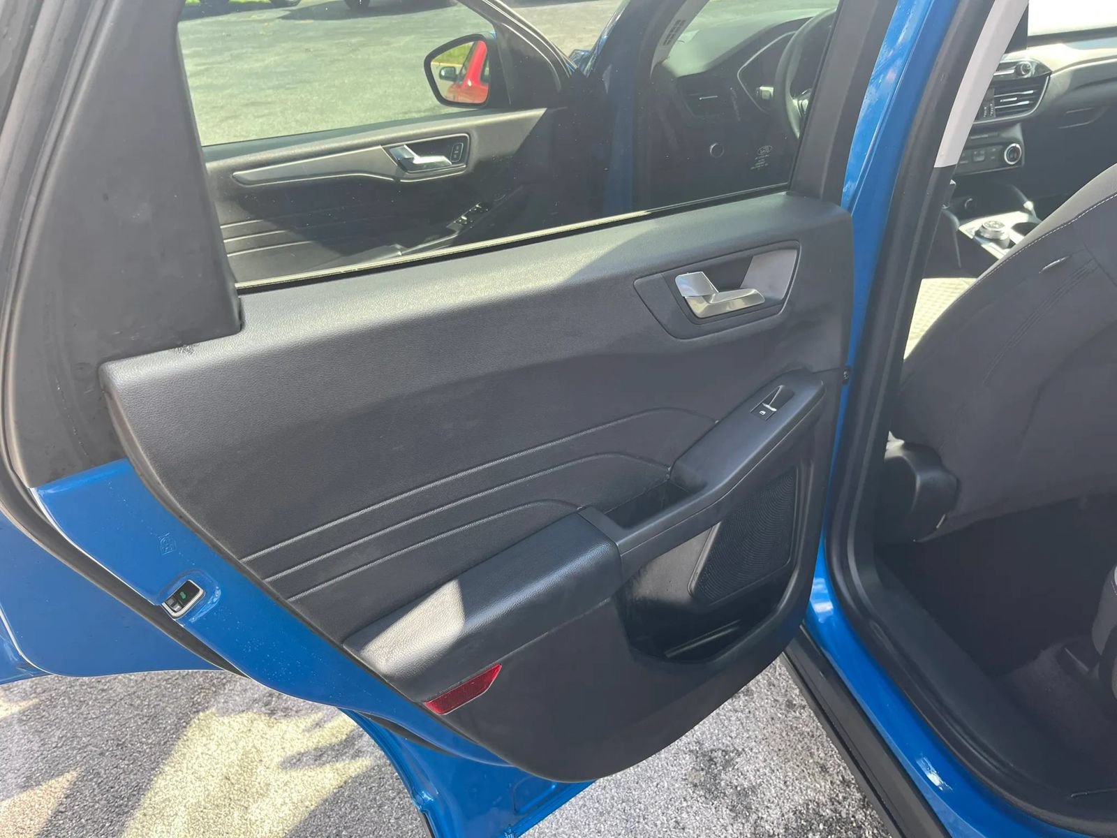 Used 2021 Ford Escape SE AWD/4WD image 16