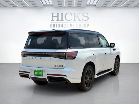 New 2026 INFINITI QX80 4WD image 5