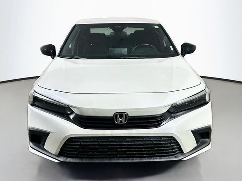 Used 2022 Honda Civic Sport image 2