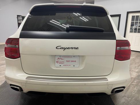 Used 2009 Porsche Cayenne AWD/4WD image 10