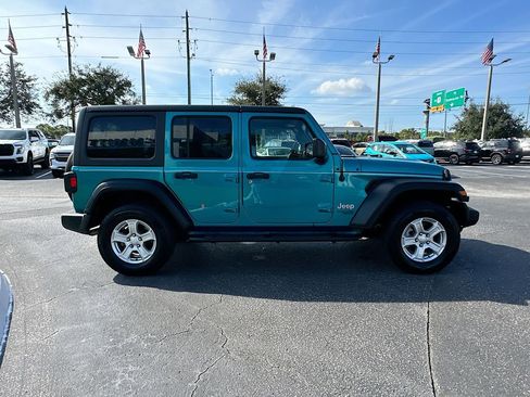 Used 2019 Jeep Wrangler Unlimited Sport S image 5