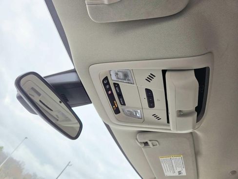 Used 2023 Buick Enclave Essence FWD image 32