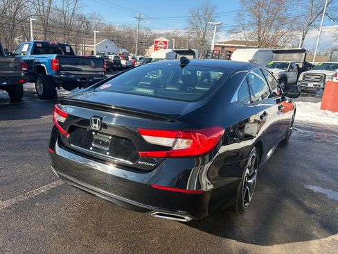 Used 2021 Honda Accord Sport image 8