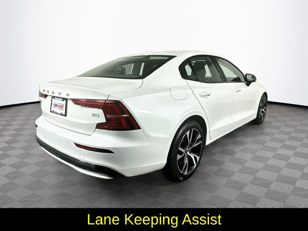 Used 2024 Volvo S60 B5 Core FWD image 10