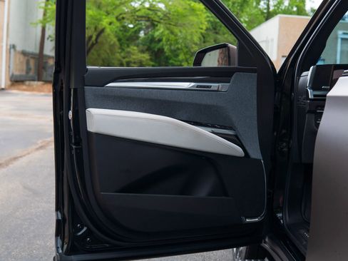 Used 2025 Cadillac Escalade V w/ LPO, Floor Liner Package AWD/4WD image 26