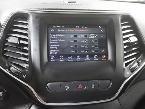 Used 2021 Jeep Cherokee Latitude Lux image 21