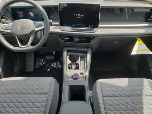 New 2026 Volkswagen Tiguan S FWD image 8