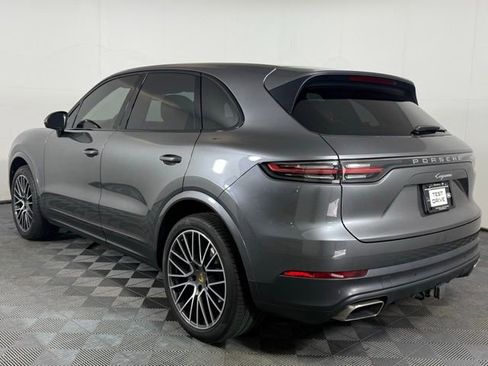 Used 2020 Porsche Cayenne image 6