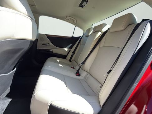 New 2025 Lexus ES 350 350 image 10