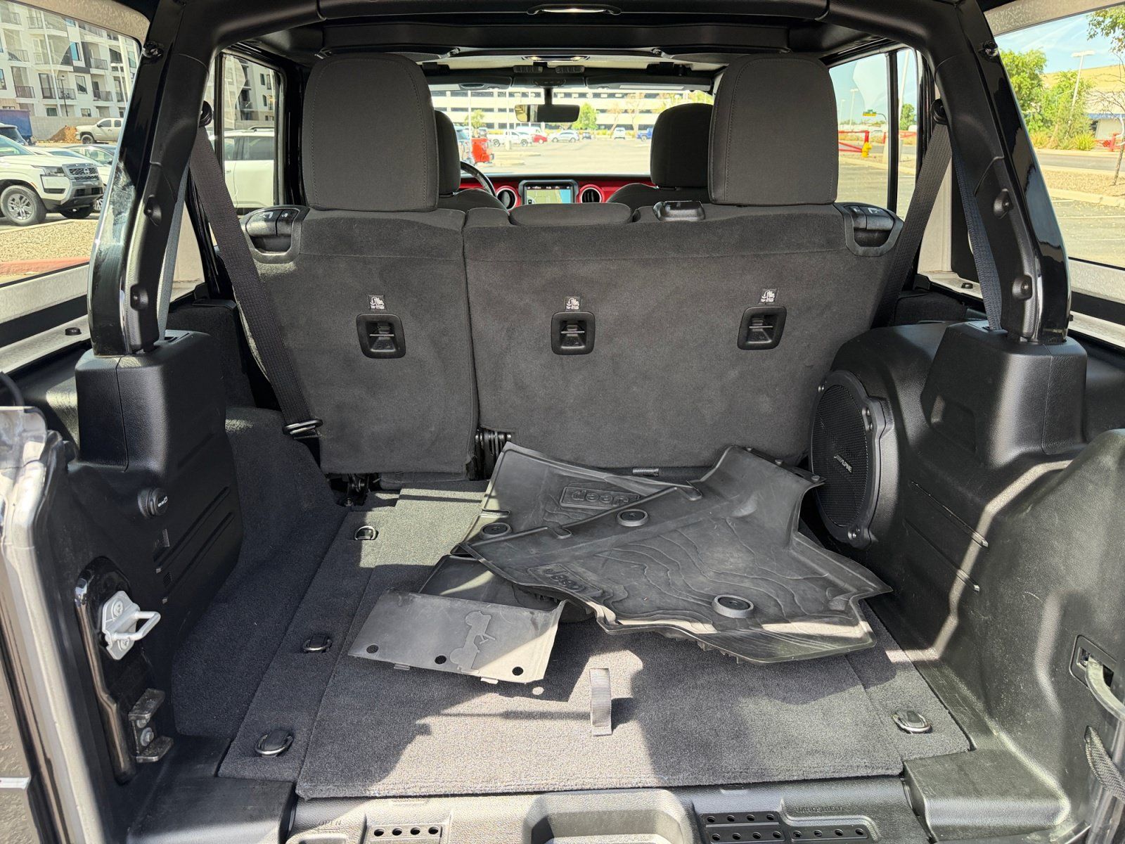 Used 2021 Jeep Wrangler Unlimited Rubicon AWD/4WD image 28