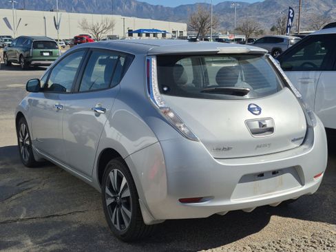 Used 2016 Nissan Leaf SV image 20