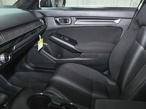 Used 2026 Honda Civic Sport image 39
