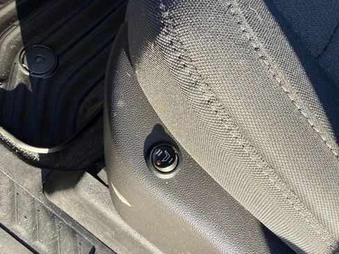 Used 2021 Chevrolet Silverado 1500 Custom Trail Boss w/ LPO, Dark Essentials Package image 16