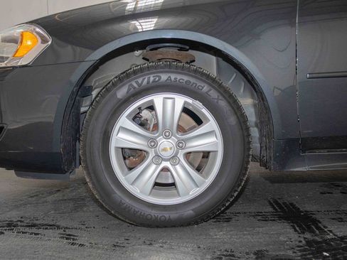 Used 2016 Chevrolet Impala Limited LS image 9