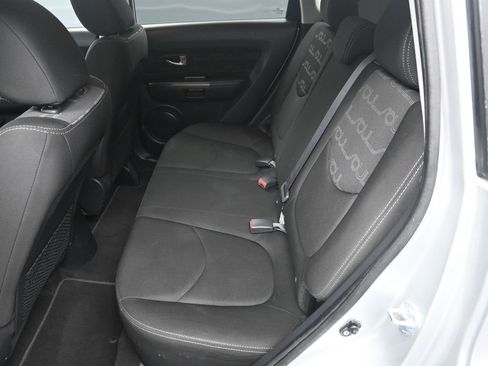 Used 2013 Kia Soul + image 26