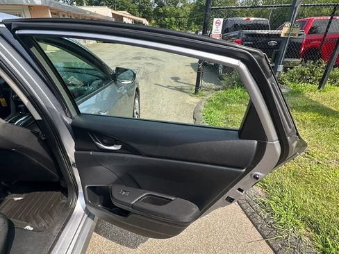 Used 2018 Honda Civic LX image 28