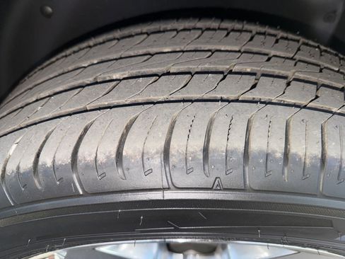 Used 2013 Ford Edge Limited image 7