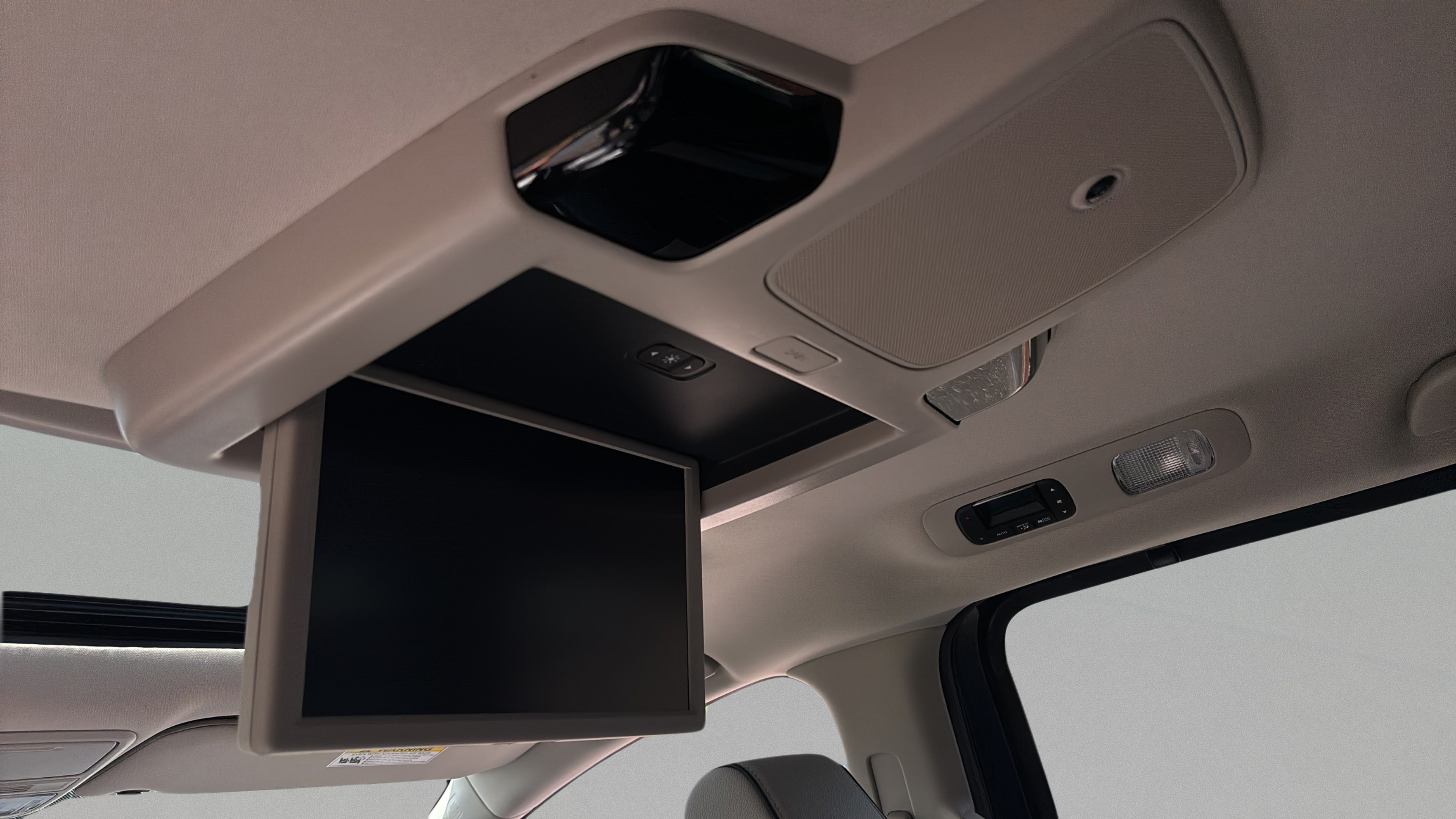 New 2027 Honda Odyssey Elite image 14