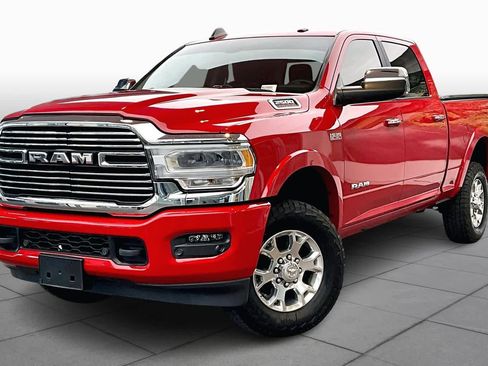 Used 2022 RAM 2500 Laramie image 2