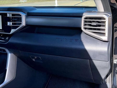Used 2022 Toyota Tundra SR5 RWD image 17