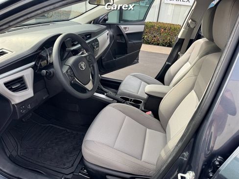 Used 2016 Toyota Corolla LE image 19