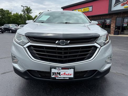 Used 2019 Chevrolet Equinox LT FWD image 2