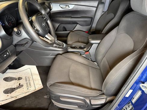 Used 2021 Kia Forte LXS FWD image 20