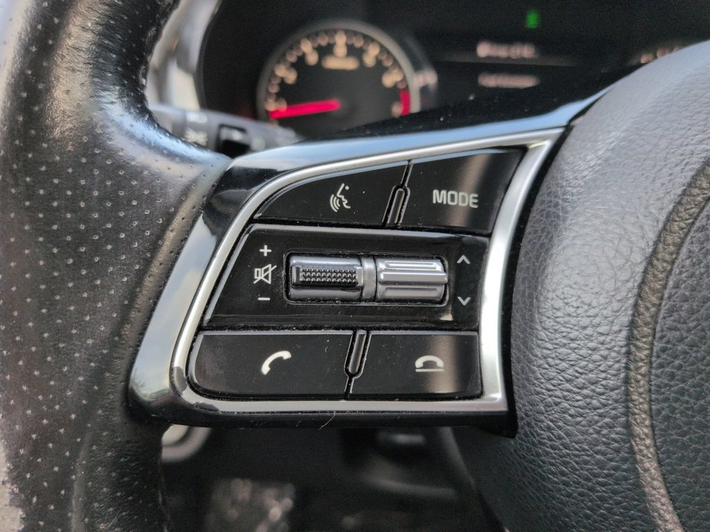 Used 2023 Kia Seltos SX w/ SX Sunroof Package AWD/4WD image 25