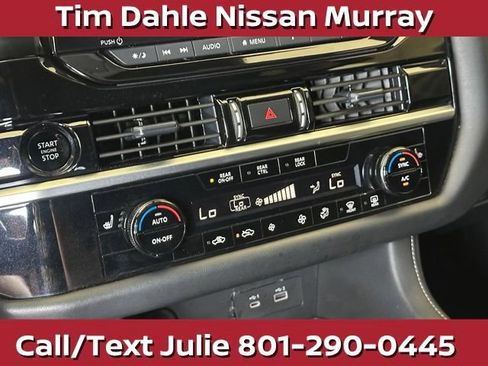 Used 2025 Nissan Pathfinder SV AWD/4WD image 29