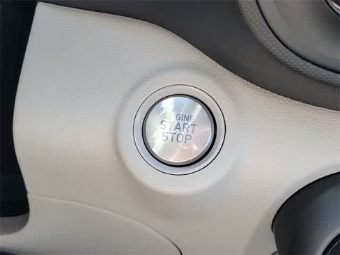 New 2026 Hyundai Venue SEL FWD image 10