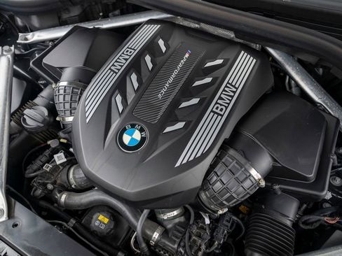 Used 2023 BMW X5 M50i w/ Executive Package image 46