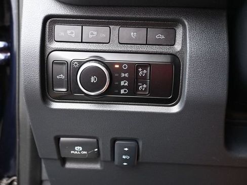 Used 2024 Ford F250 Platinum AWD/4WD image 33