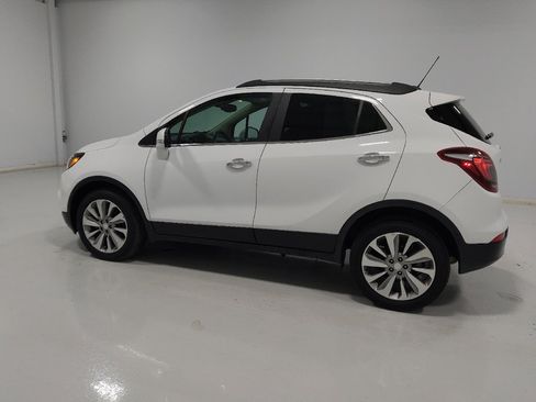 Used 2019 Buick Encore Preferred FWD image 3