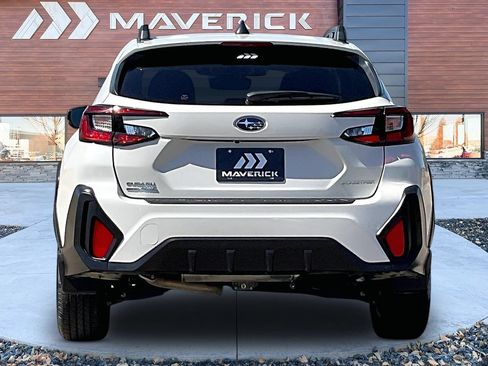 Used 2024 Subaru Crosstrek 2.0i Premium AWD/4WD image 6