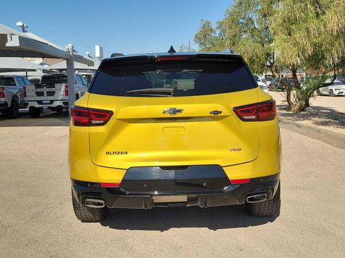 Used 2024 Chevrolet Blazer RS w/ Enhanced Convenience Package FWD image 7