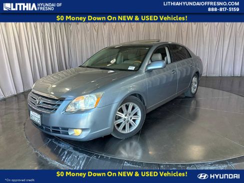 Used 2005 Toyota Avalon Limited FWD image 1