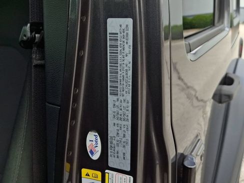 Used 2018 Jeep Wrangler Unlimited Sport AWD/4WD image 27